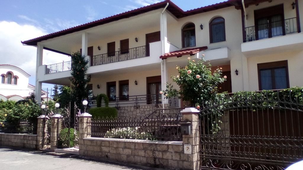 Hotel Archontiko Dimitra Vergina Esterno foto